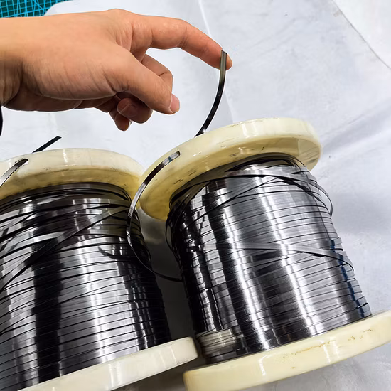 Astmf2063 0,025 mm 0,03 mm 0,035 mm 0,04 mm Niti Filo di Nitinol a memoria di forma piatta super elastica